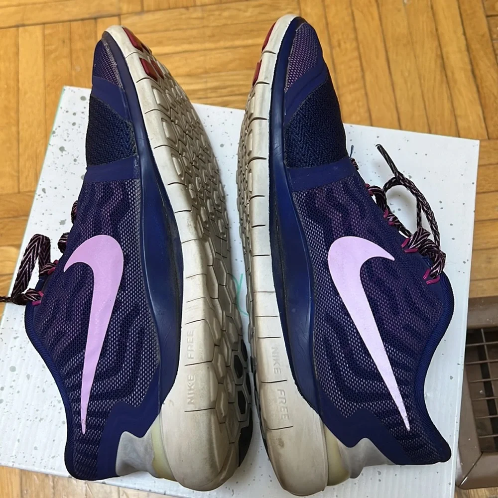 Nike Free 5.0 running shoes, size 6.5 - Picture 6 of 8